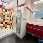 Charmante Maison En Pierre - Confort Equipee - Parking Prive - Wifi Gratuit - 15min De La Rochelle 3* Saint-Ouen-d'Aunis