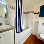 Charmante Maison En Pierre - Confort Equipee - Parking Prive - Wifi Gratuit - 15min De La Rochelle