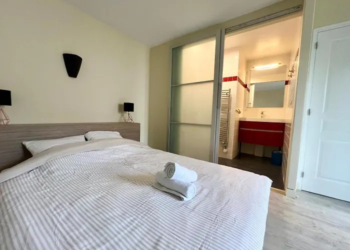 Charmante Maison En Pierre - Confort Equipee - Parking Prive - Wifi Gratuit - 15min De La Rochelle Saint-Ouen-d'Aunis